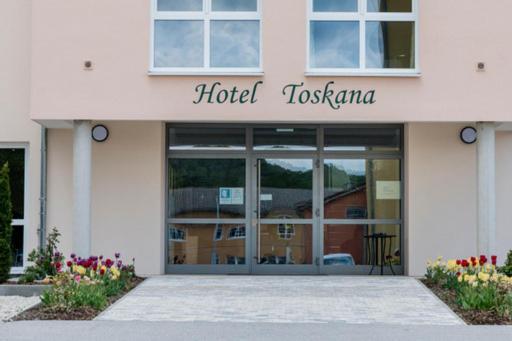Hotel Villa Toskana Parsberg Exterior foto